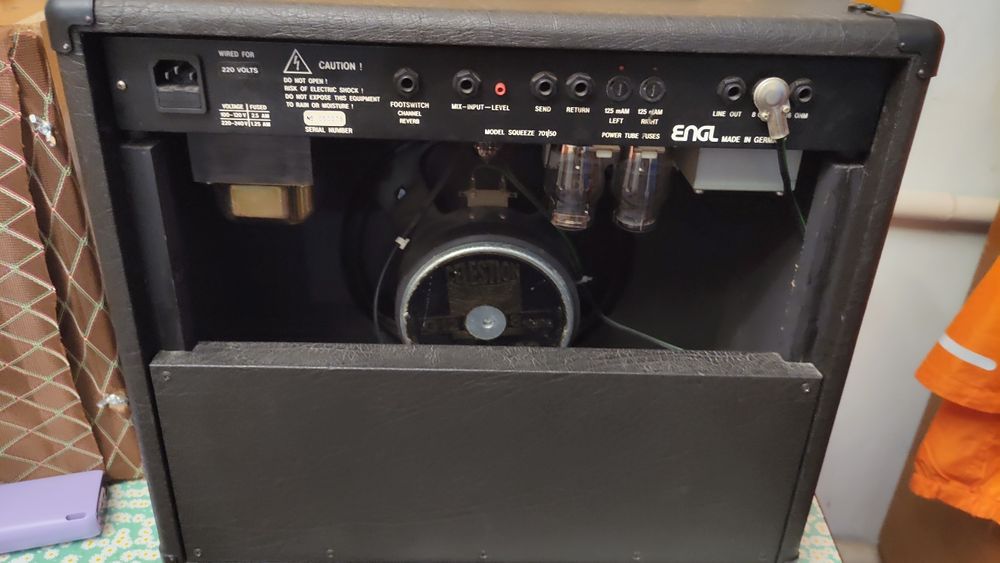 Engl Squeeze 50 Germany Ламповий комбо Підсилювач Celestion 8 ом 6L6GC