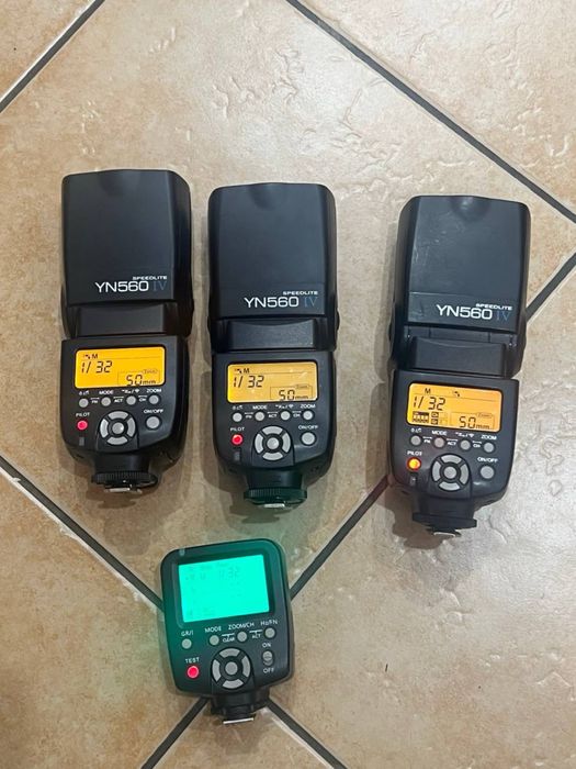 Продам спалахи Yongnuo 560 IV та синхронізатор до них Canon
