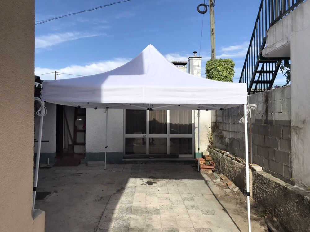 Tenda/barraca/abrigo