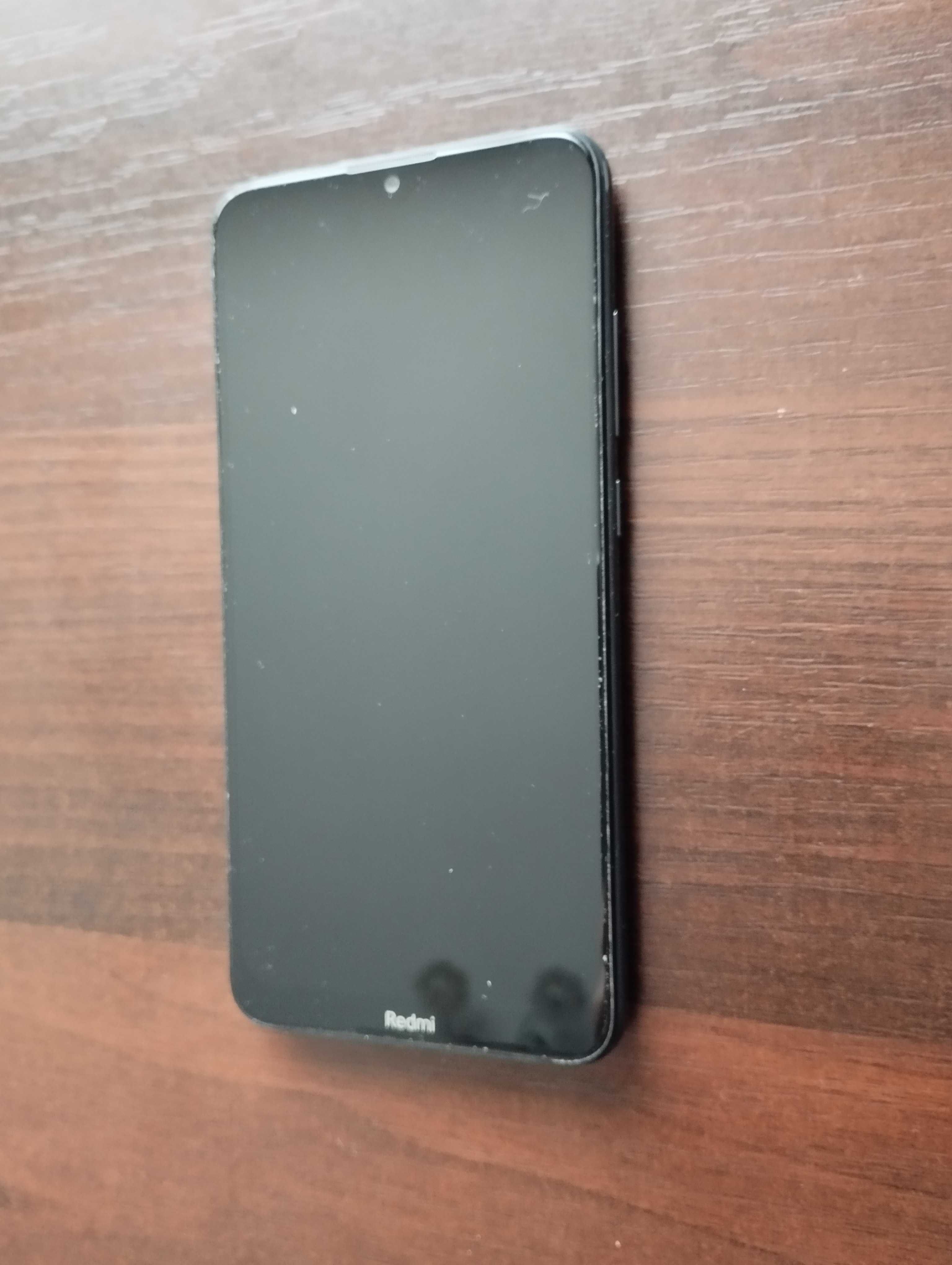 Xiaomi Redmi 8 4/64Gb (Black), б/у, не работает трансивер WTR2965