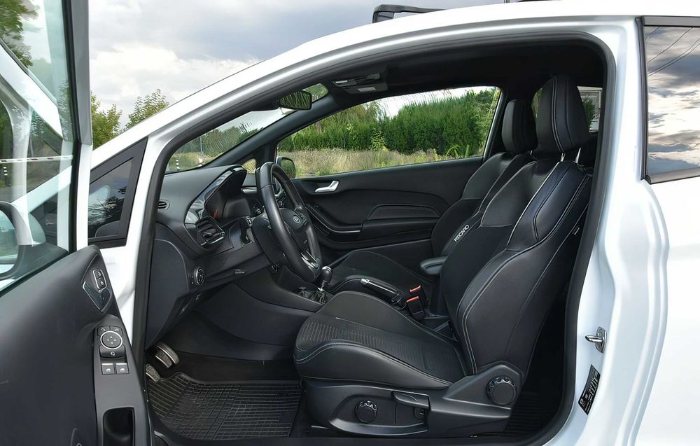 Ford Fiesta      2020