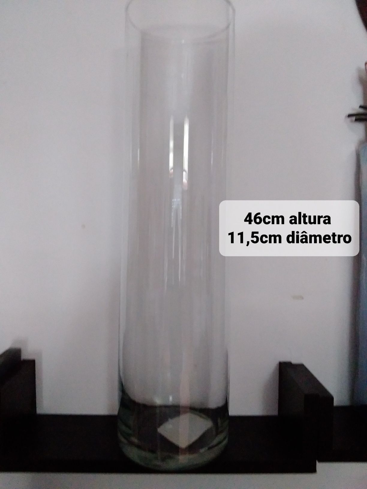 Vaso alto (46cm) cilindro para planta ou decorativo.