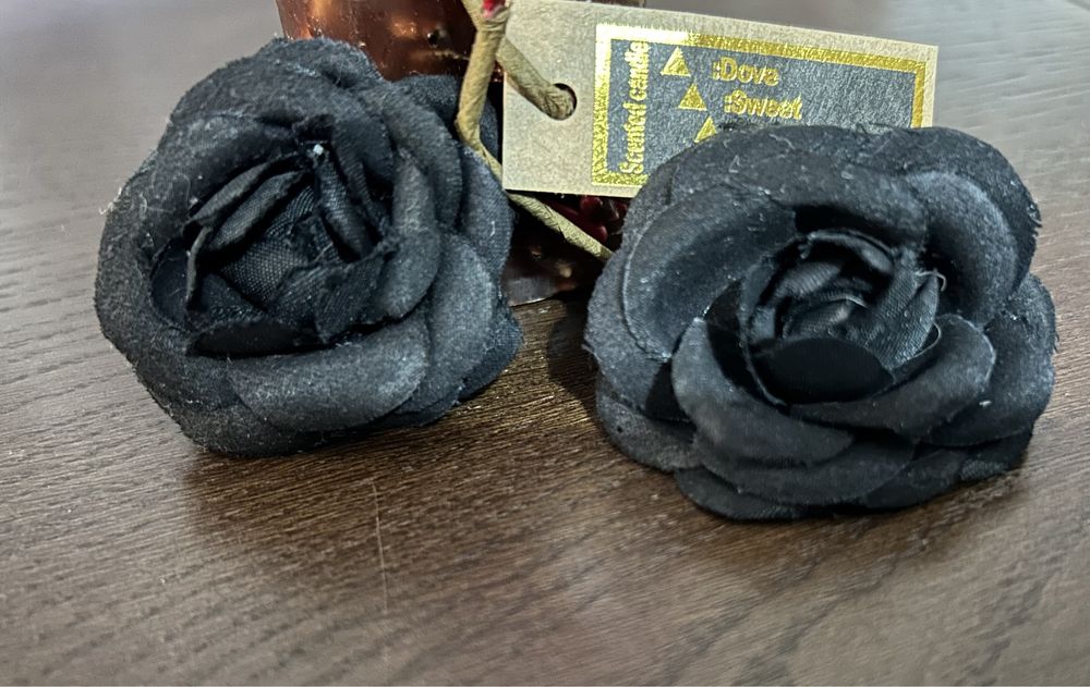 Czarne róże przypinki do włosów spinki