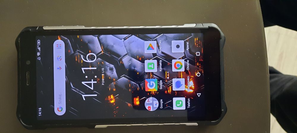 Telefon Hammer Iron 3