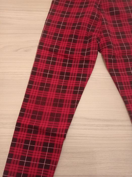 Ciepłe legginsy z meszkiem r.116