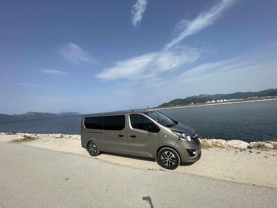 Wynajem busa. Opel Vivaro 9 osobowy!! Wersja premium!!
