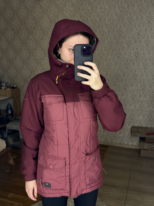 Женская куртка nike