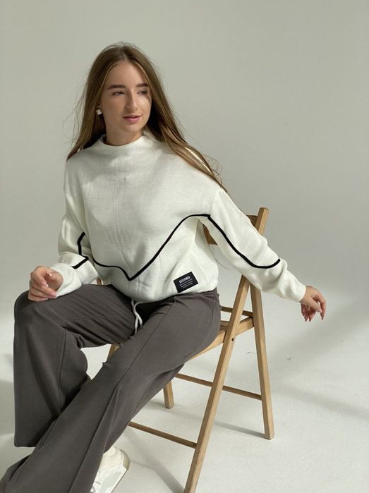 Жіночий в'язаний джемпер з кантом, Туреччина, 42-48