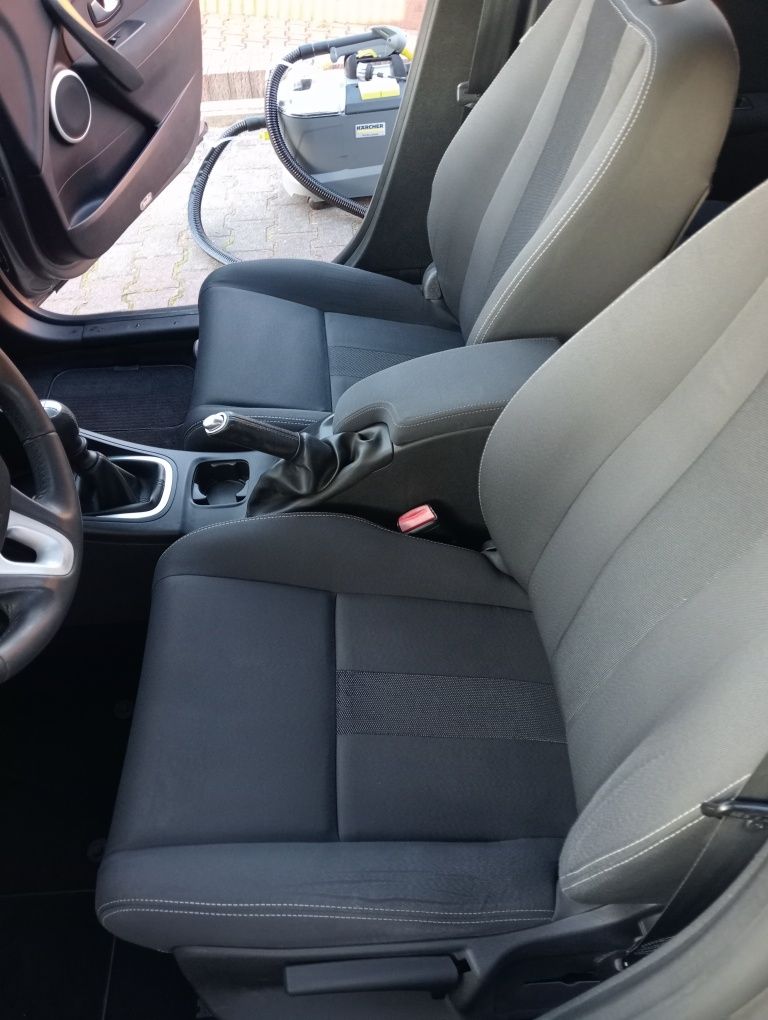 Ładne Megane III 1.5 dci
