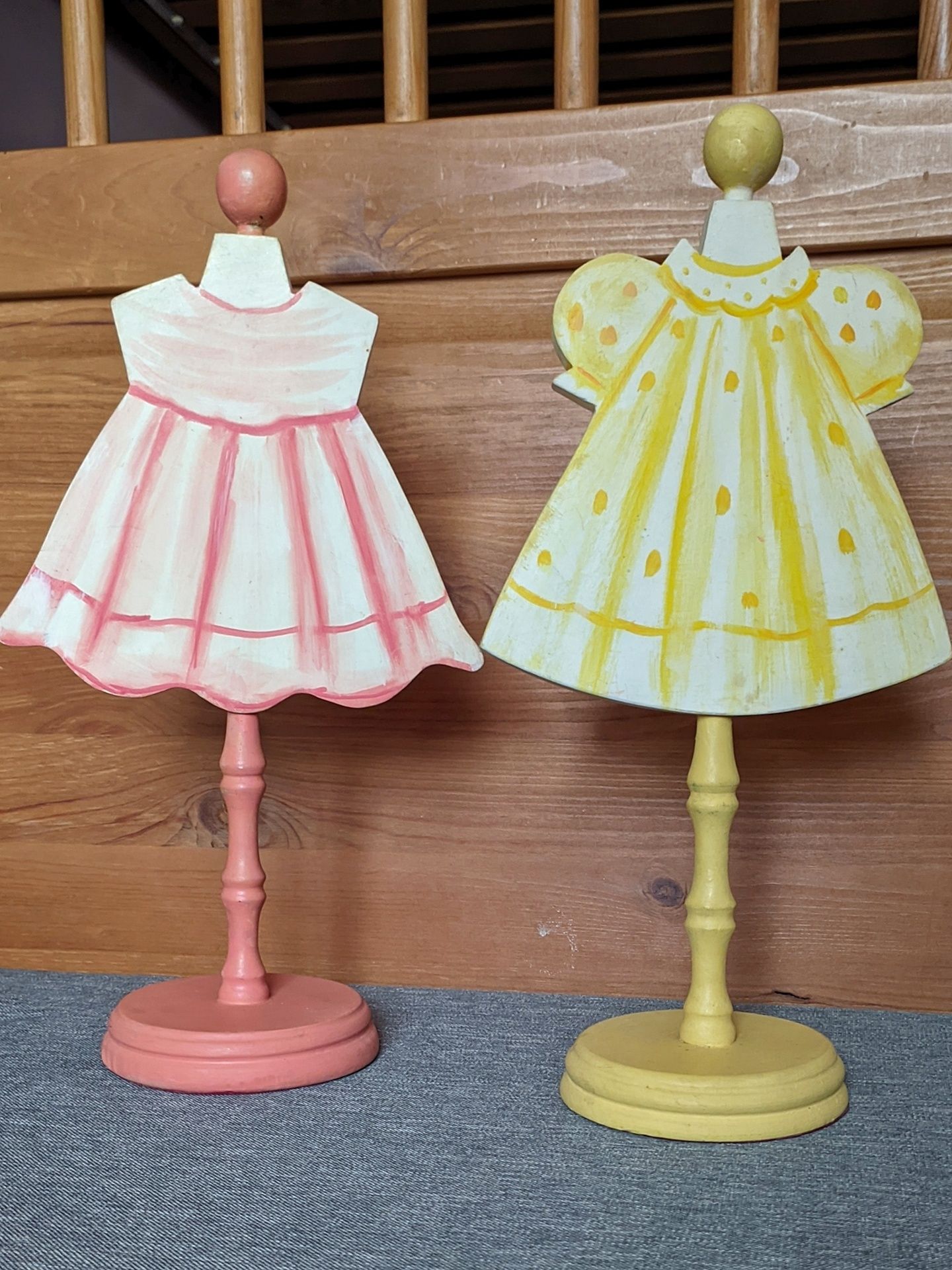 Conjunto de 2 Porta-jóias em madeira: Rosa e amarelo