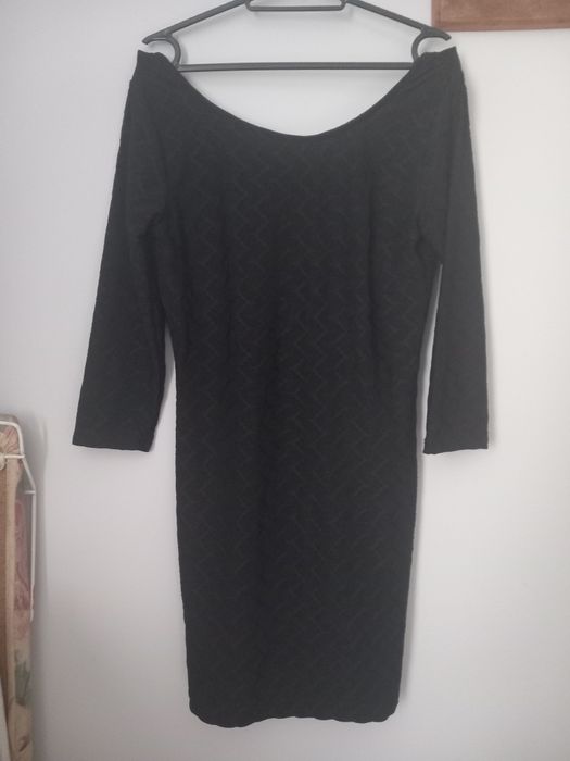 Czarna sukienka M