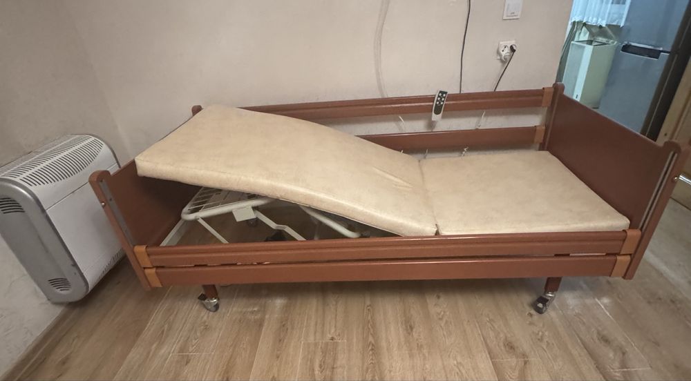 Ліжко багатофункціональне