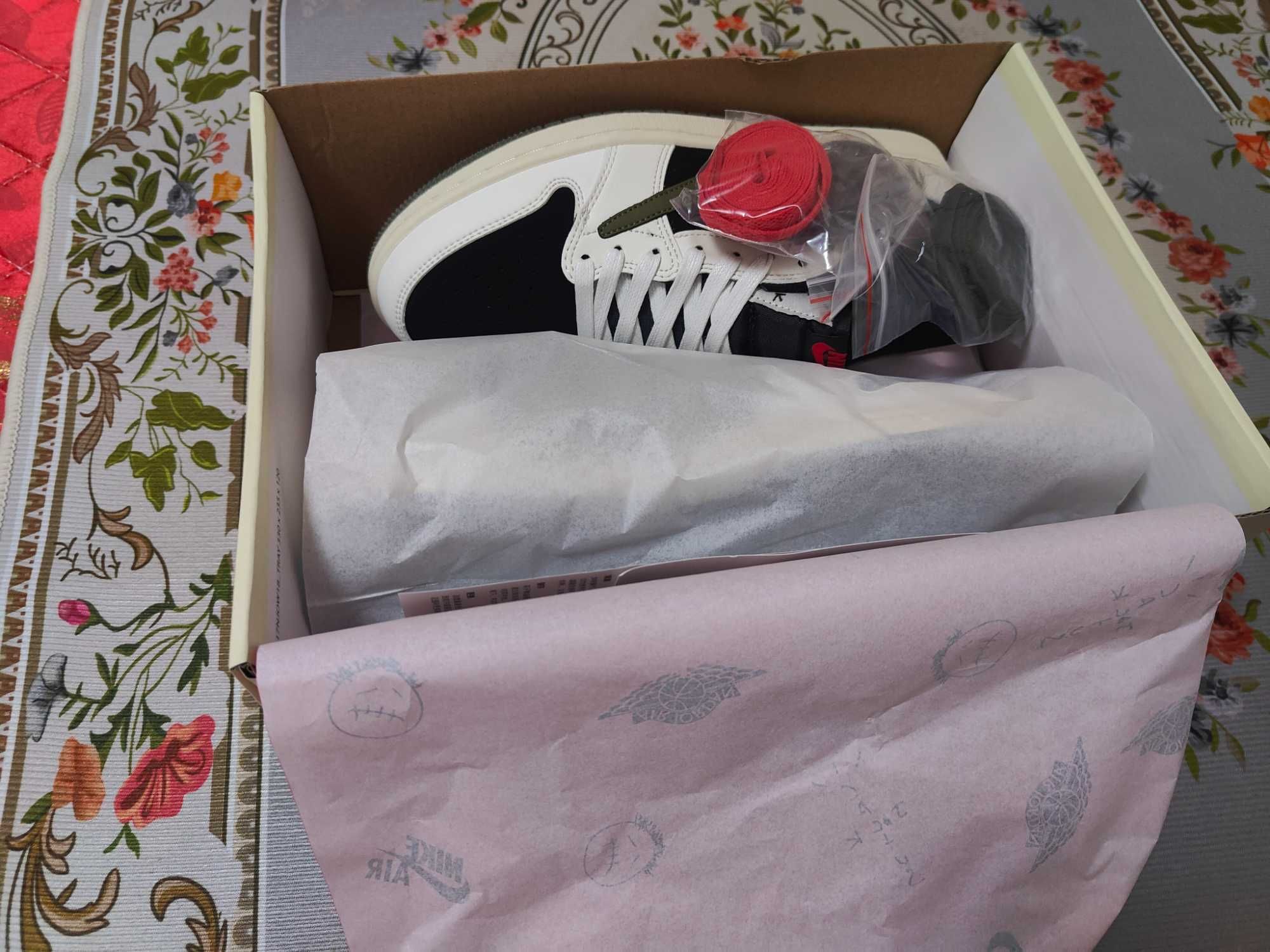 Buty Nike Retro Low OG SP / jordan 1 / Olive / Travis Scott R.46