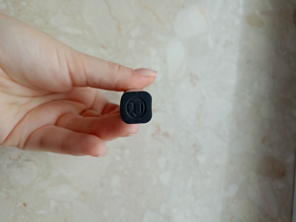 Szminka L'Oreal Paris intense volume martte 336