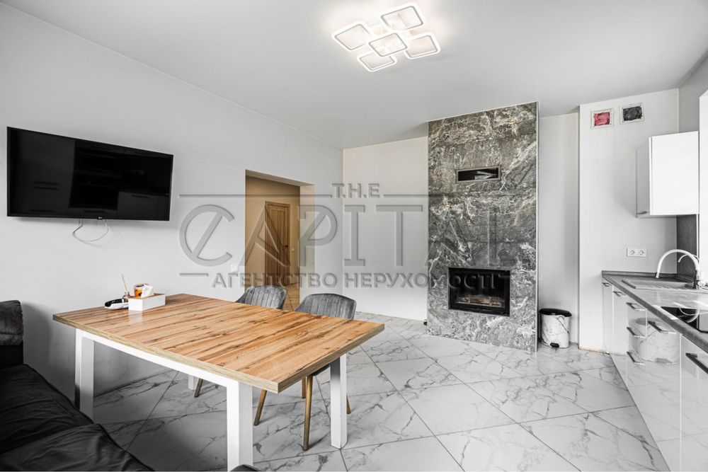Продаж будику 200м2 , 8 соток, Гатне