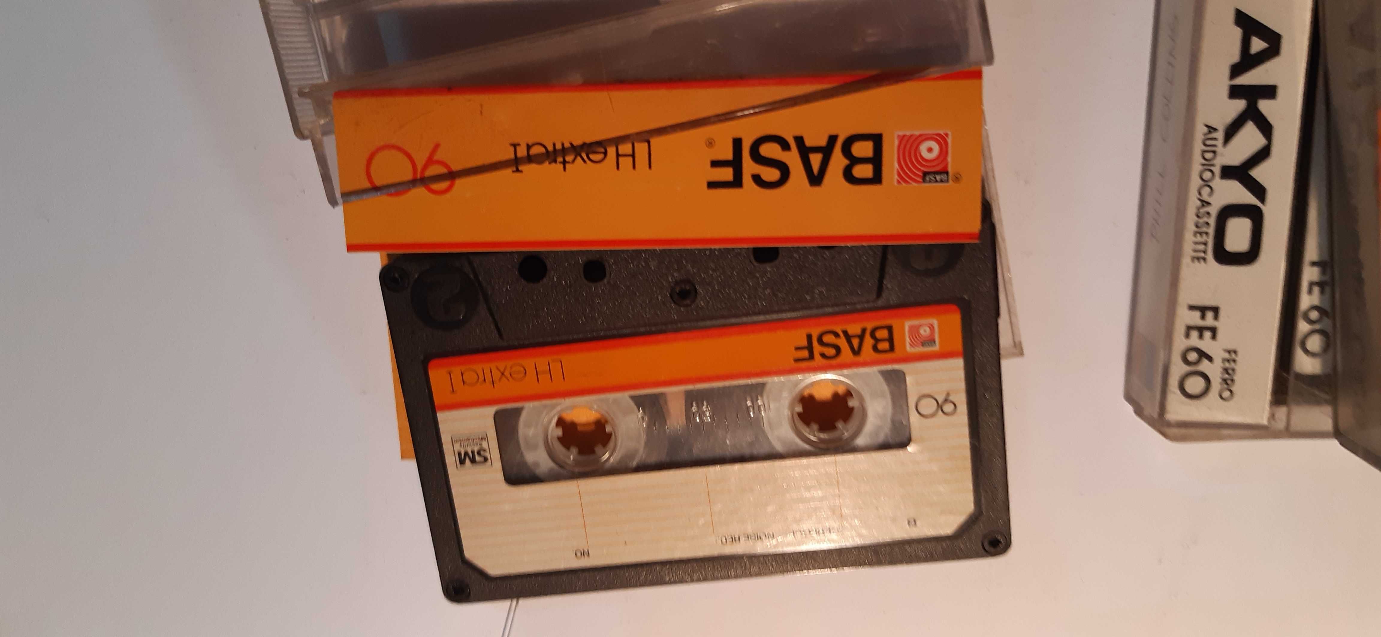 stare kasety magnetofonowe różne stare firmy basf i inne zestaw