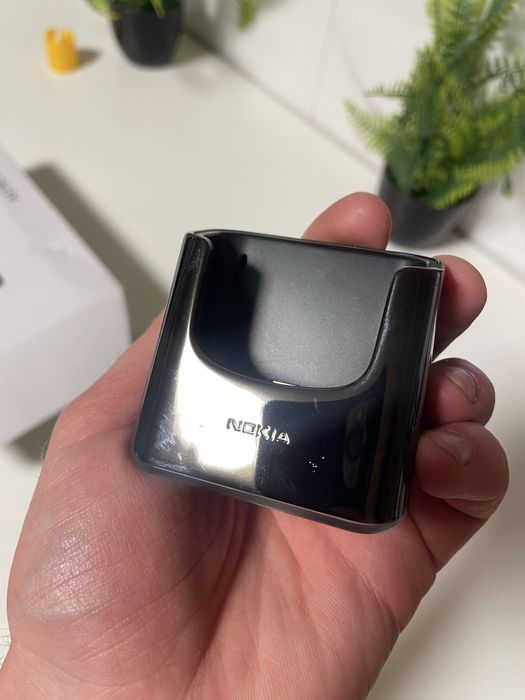 Док станція Nokia 8800