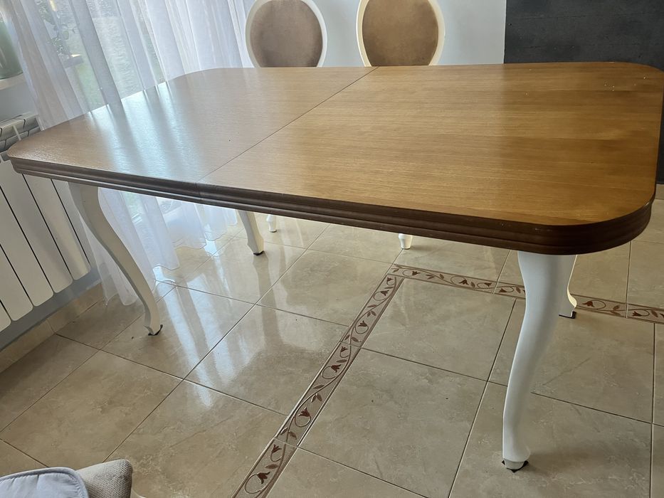 Stół do salonu jadalni