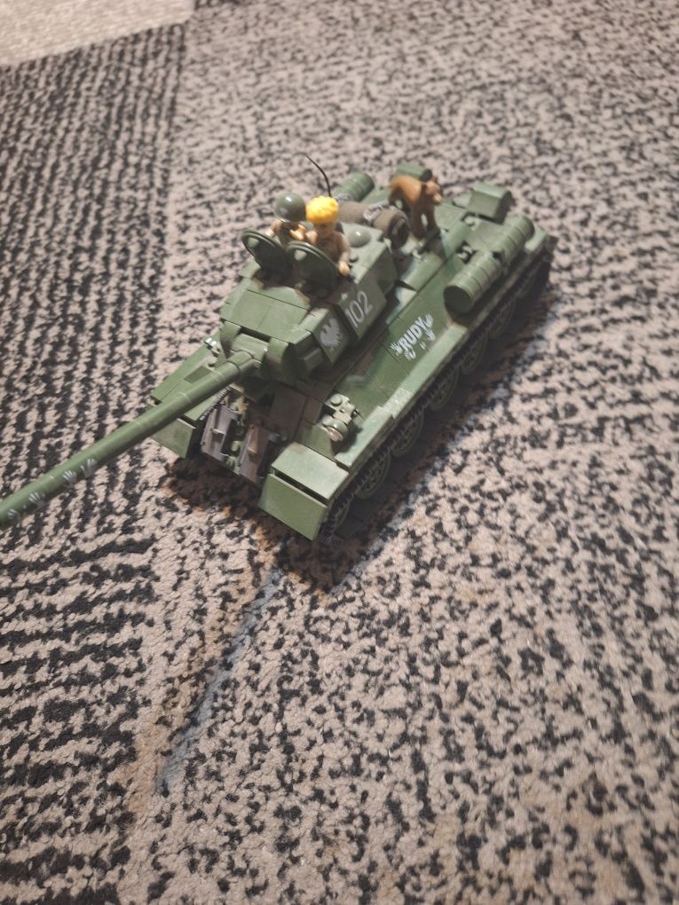 Klocki Cobi czołg T-34/85 Rudy 102