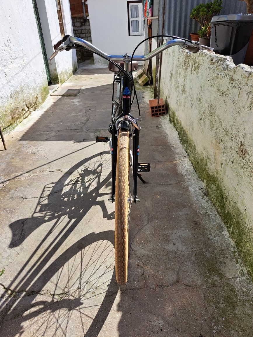 Bicicleta Pasteleira como Nova