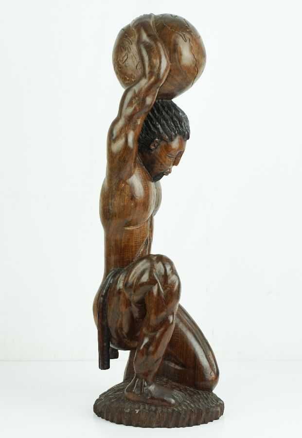 Grande Estatueta Africana em madeira exótica