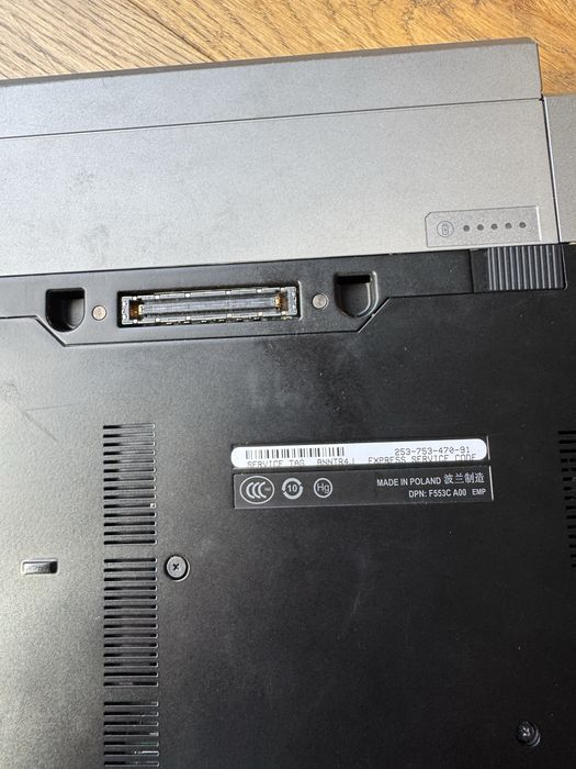 Komputer Laptop DELL Latitude E6500