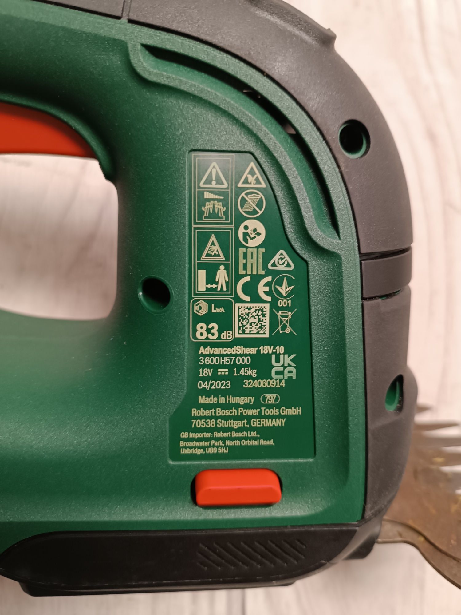 Bosch AdvancedShear 18V-10 акумуляторні садові ножиці, 18v