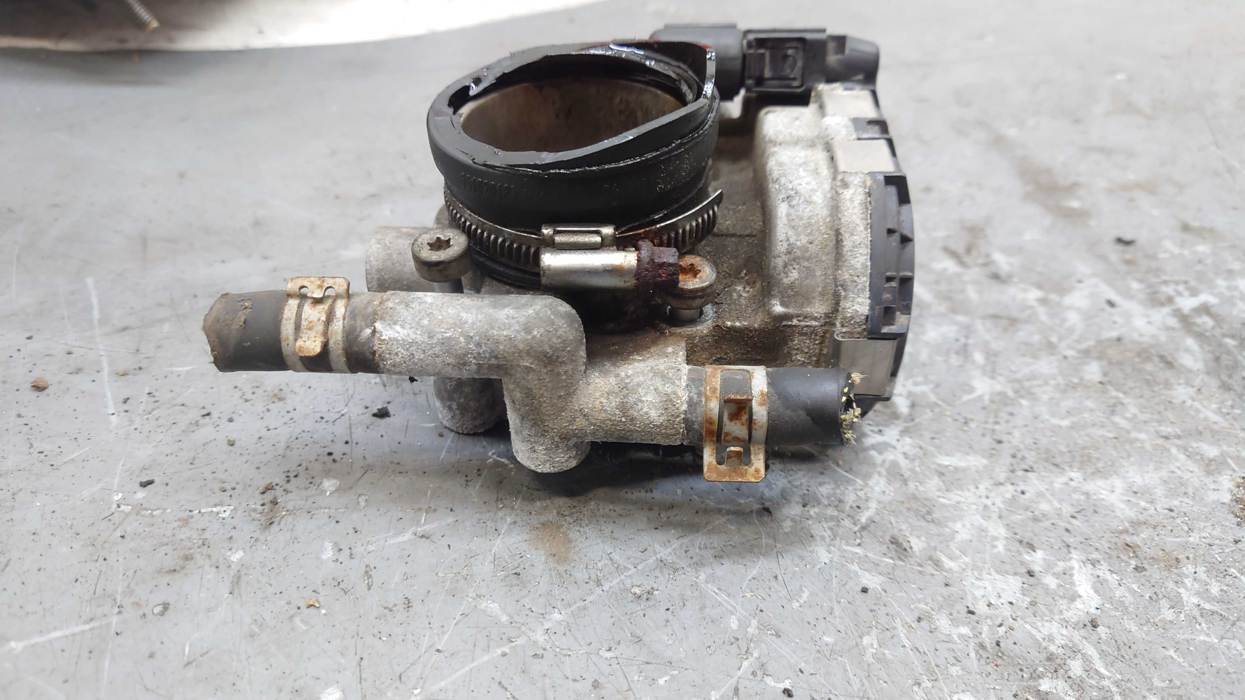 Opel Astra H 3 III Corsa D 4 IV 1.2 B 1.4 B Przepustnica