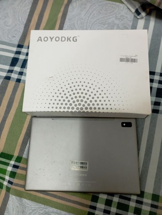 ACER робочий,AOYODSK не працює,причина не відома просто потух.