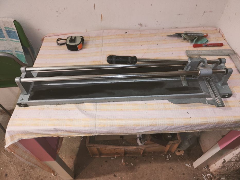 Przecinarka,łamak do glazury 600mm.