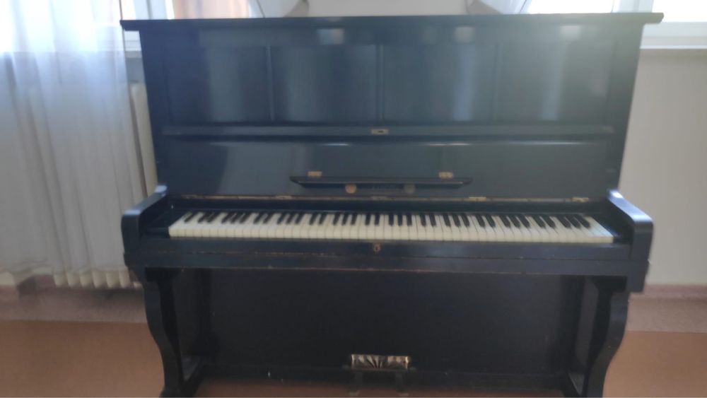 Witam mam do sprzadania stary fortepian