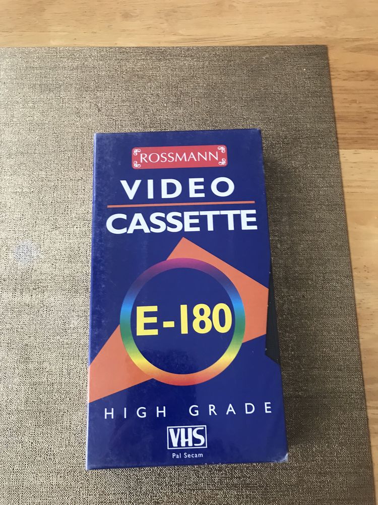 Kaseta Video E- 180