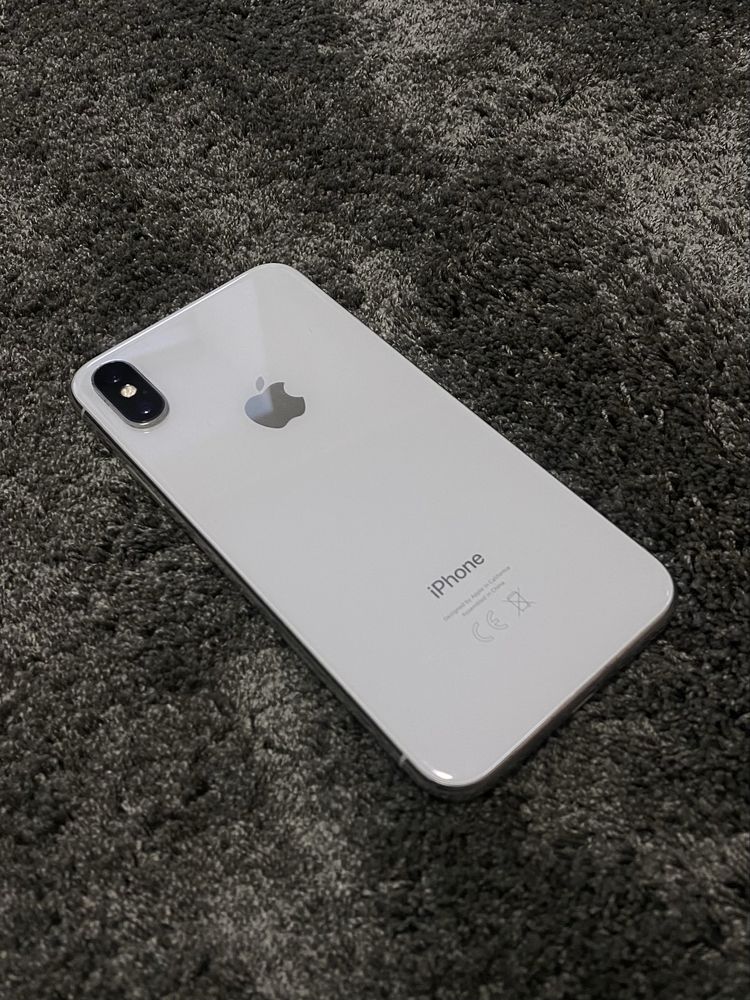 Iphone X(10) 64gb