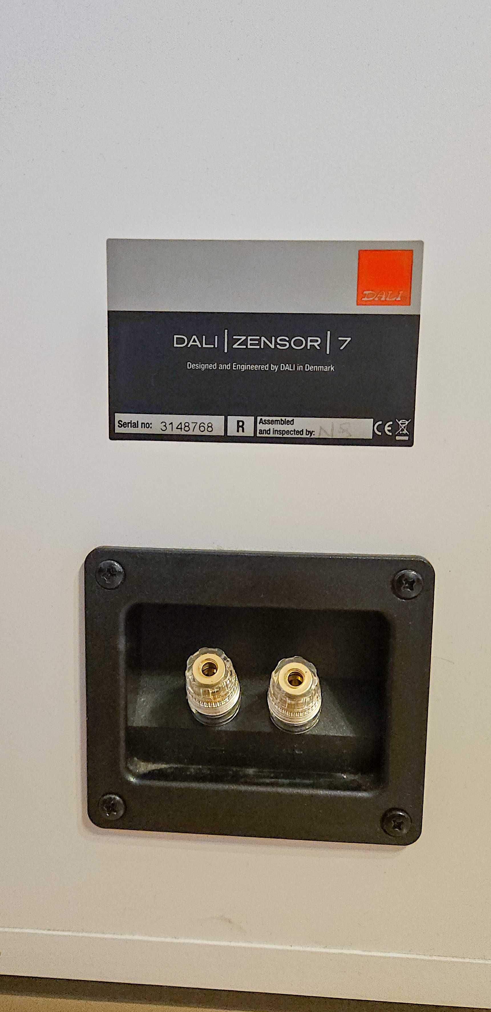 Kolumny DALI Zensor 7, białe, w pełni sprawne