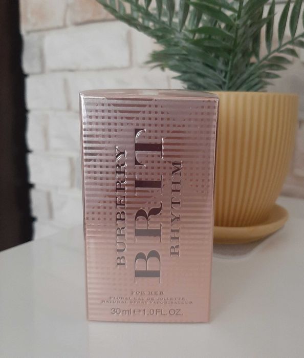 Unikat. Burberry Brit Rhythm Floral For Her