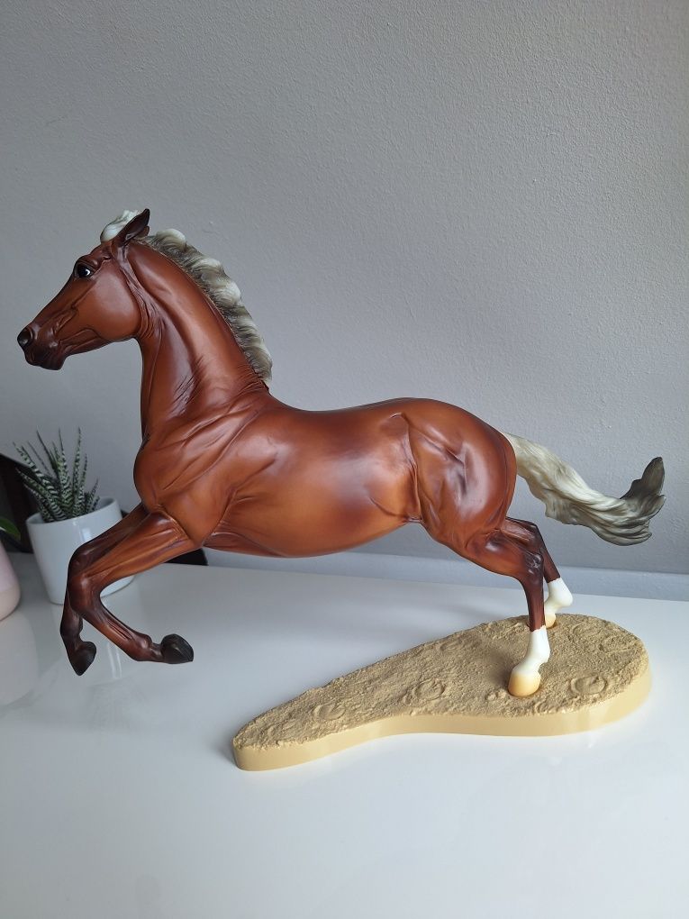 Breyer Traditional 1821 Stingray