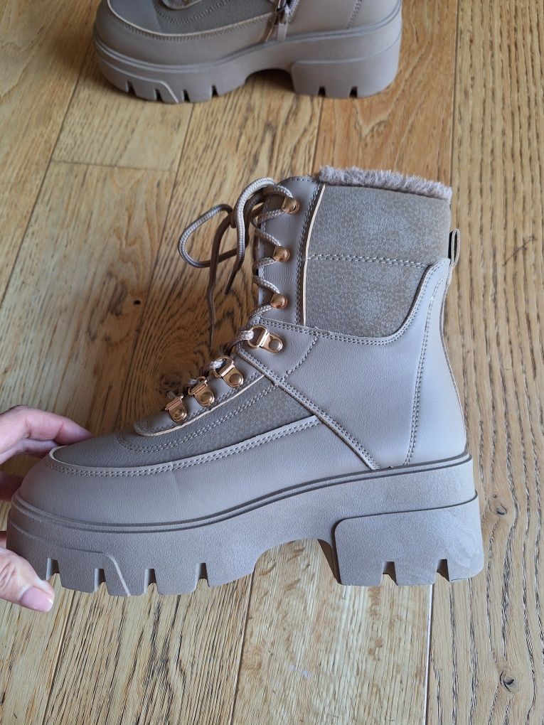 Botki, trapery rozm. 38 nowe