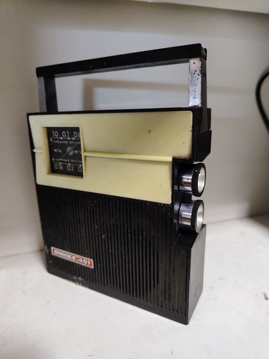 Оникс-401  радио средние и длинные волны Редкий раритет винтаж СССР