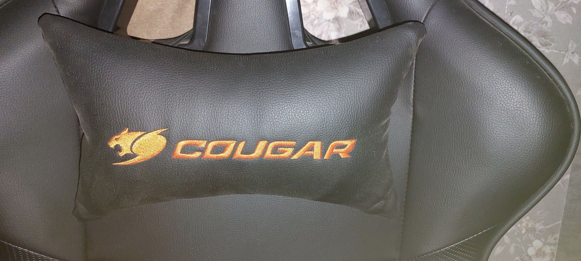Геймерское кресло Cougar Armor Black