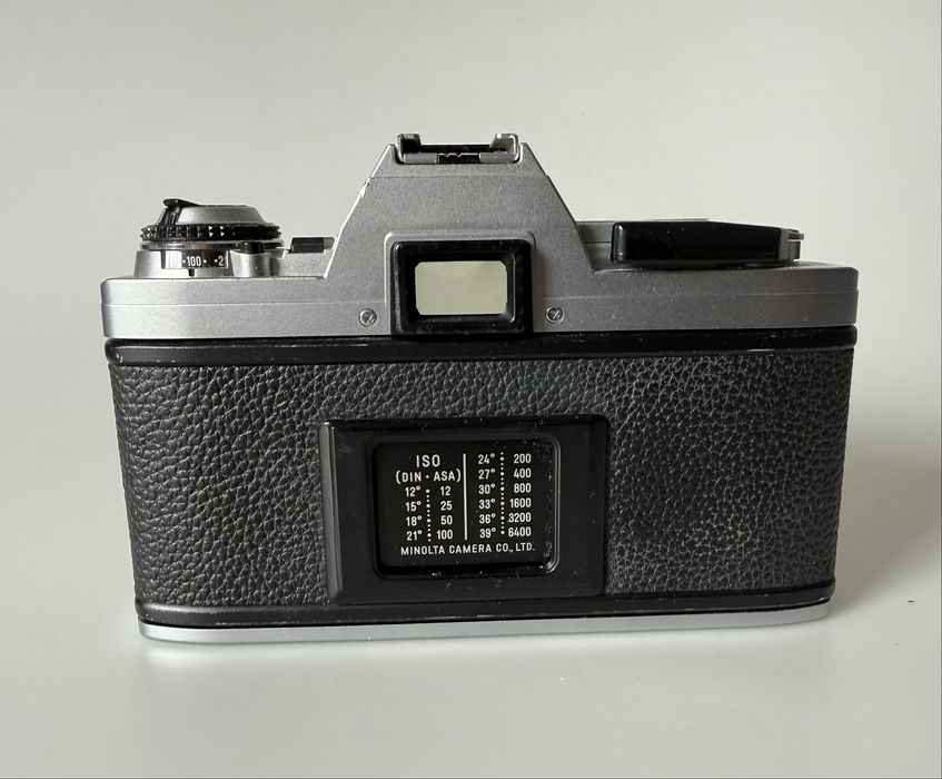 Плівкова Minolta x-370 з обʼєктивом Minolta Mc Rokkor-x PF 50/1.7