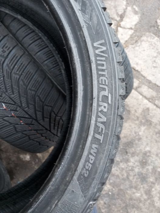 Sprzedam opony zdjęte z nowego samochodu 225/40 r18 Kumho