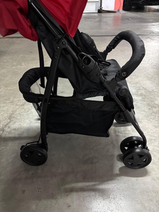 Wózek spacerówka czerwony