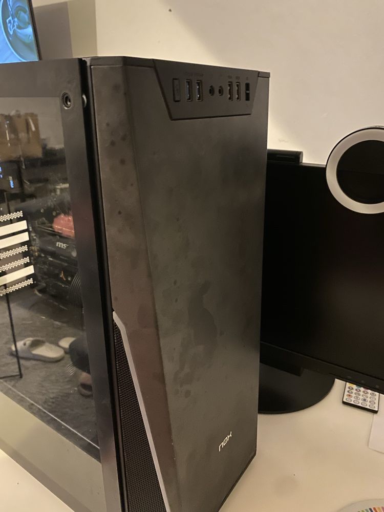 Caixa nox com motheeboard ler descricao
