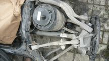 Audi Q7 4M0 zwrotnica lewa tylna wahacze komplet