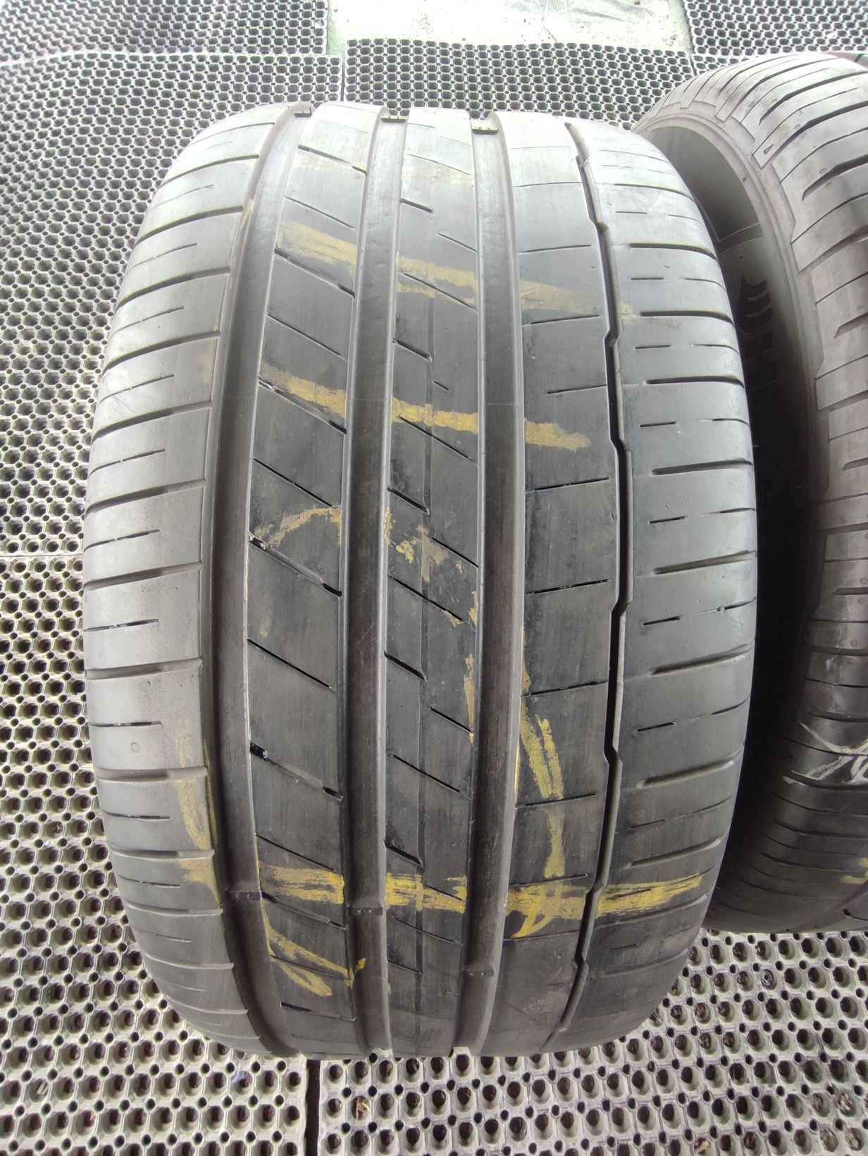 Opony letnie Hankook Ventus S1 Evo 3 SUV 285/45R21 A0