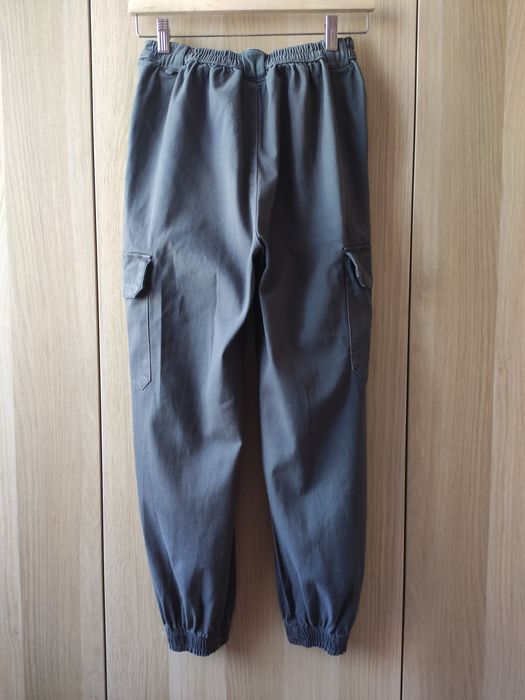 Spodnie  bojówki joggery Reserved R.164