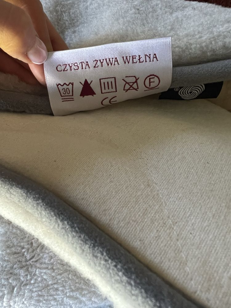 kołdra welniana woolmark Argala
