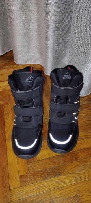 Зимове взуття підліткове