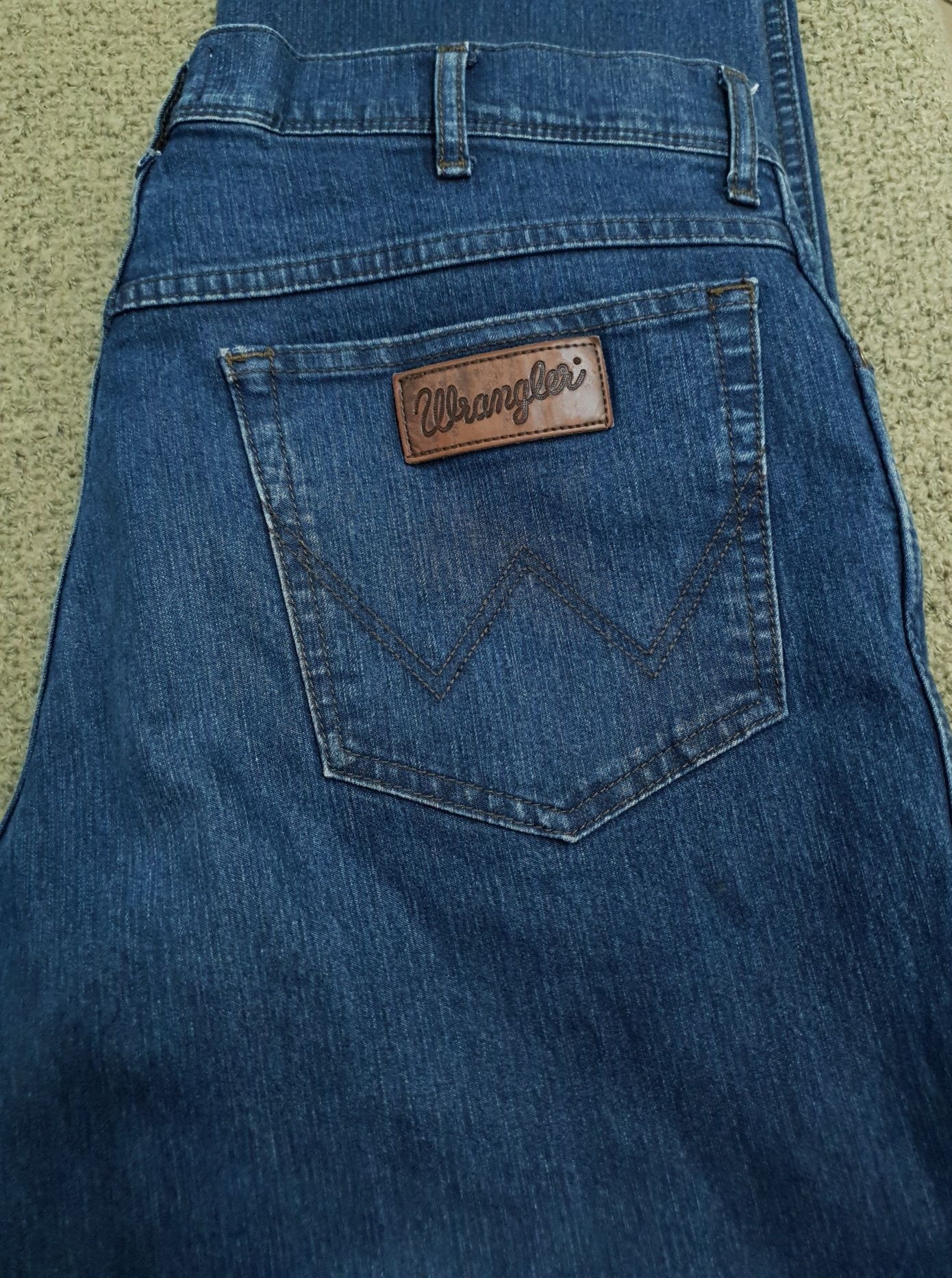 Spodnie jeansowe męskie Wrangler Texas W34 L32 M