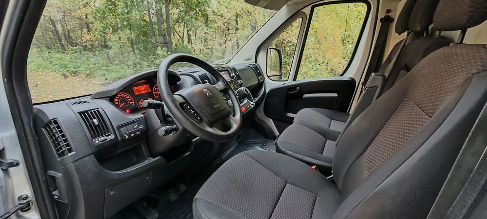 Peugeot boxer 2020r 80tyś przebiegu